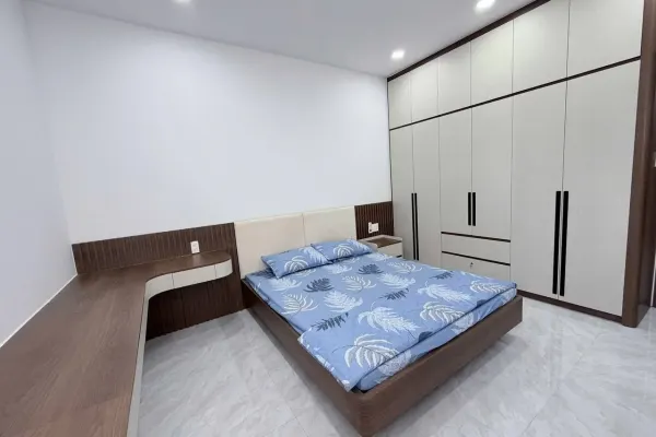 House, 4 спальни, 270.00 м² 4