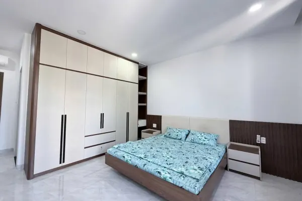 House, 4 спальни, 270.00 м² 6