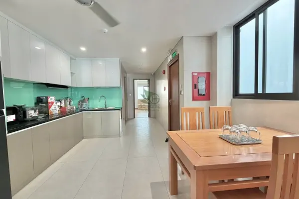 Квартира, 2 спальни · 75 м²