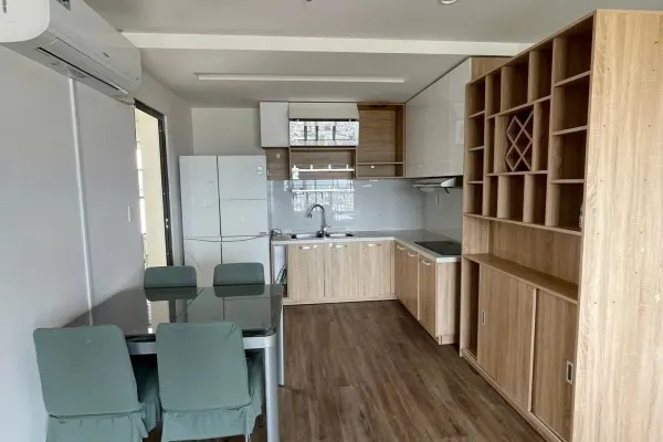 Квартира, 3 спальни · 90 м² 2