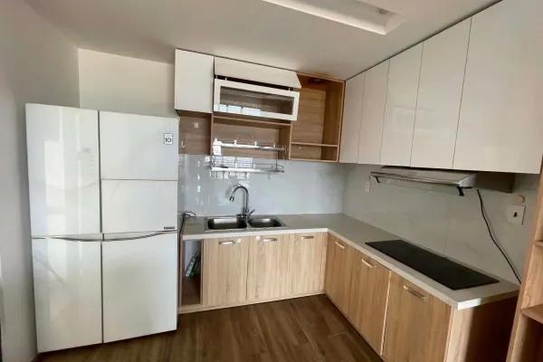Квартира, 3 спальни · 90 м² 4
