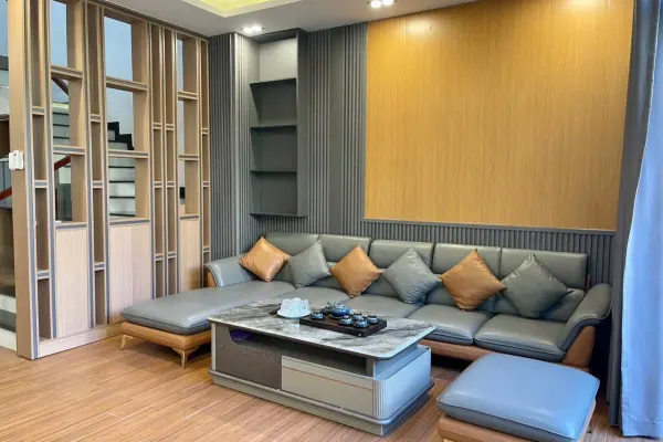 Вилла, 4 спальни · 450 м²