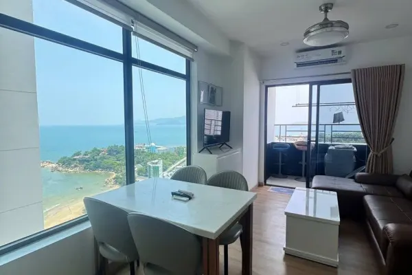 Квартира, 2 спальни · 65 м² 5