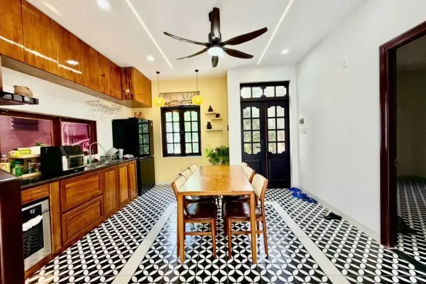 Дом, 4 спальни · 160 м² 3