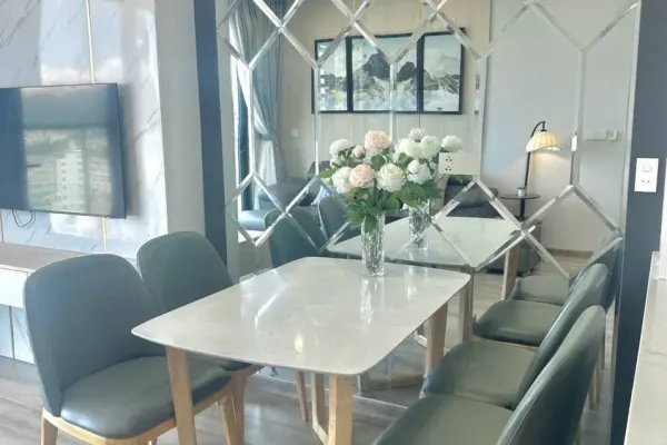 Квартира, 2 спальни · 75 м² 2