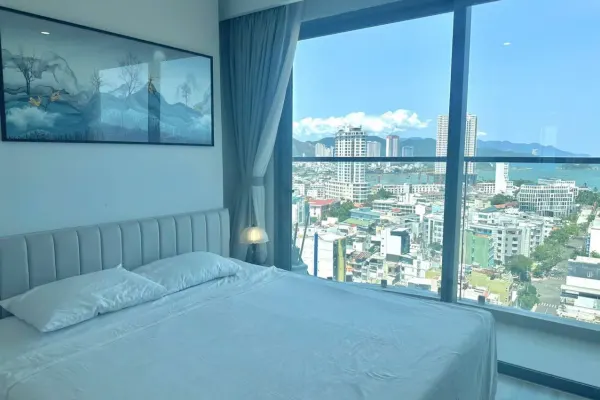 Квартира, 2 спальни · 75 м² 3