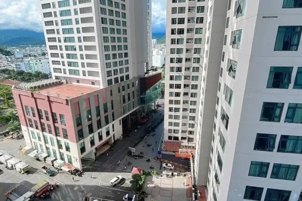Квартира, 2 спальни · 65 м²