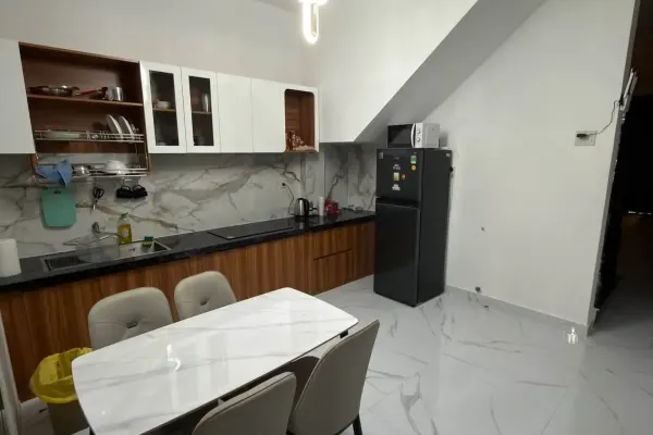 Дом, 3 спальни · 180 м² 7