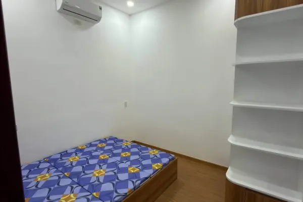 Дом, 3 спальни · 180 м² 8