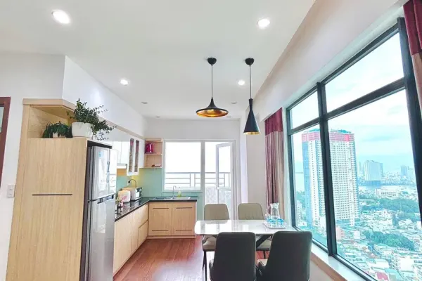 Квартира, 2 спальни · 65 м² 4