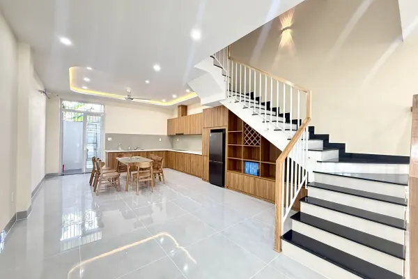 Дом, 3 спальни · 260 м² 5