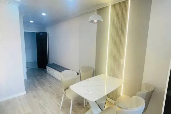 Квартира, 2 спальни · 70 м² 5
