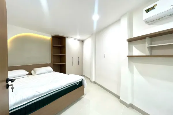 Дом, 4 спальни · 154 м²