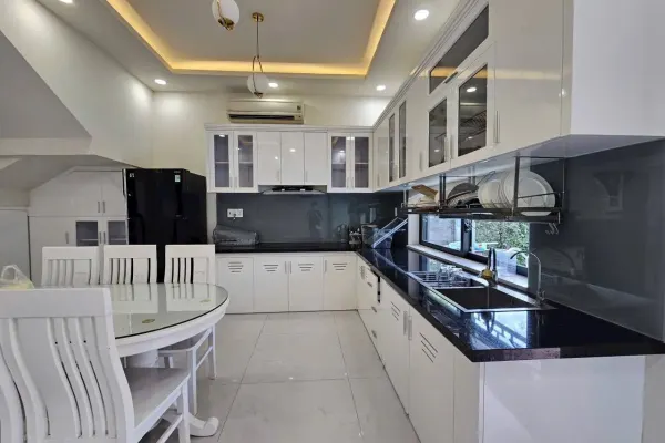 Вилла, 5 спален · 450 м² 5