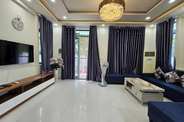 Вилла, 5 спален · 450 м² 7