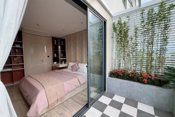 Apartment 4