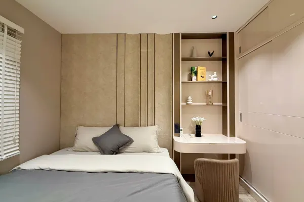 Apartment 5
