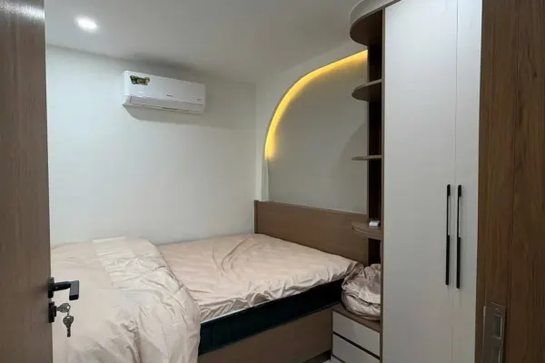 Квартира, 2 спальни · 80 м² 6