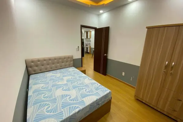 Квартира, 2 спальни · 75 м² 4