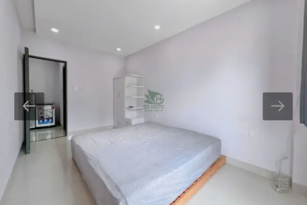 Apartment 5