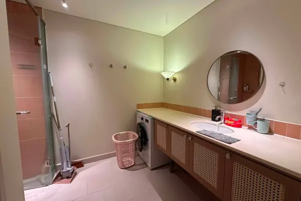 Apartment 5