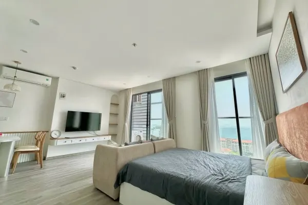 Студия · 48 м² 8