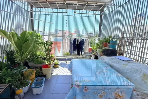 Дом, 4 спальни · 250 м² 8