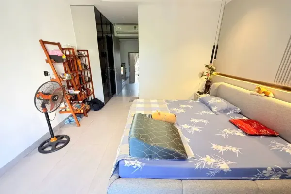 Дом, 4 спальни · 250 м² 9