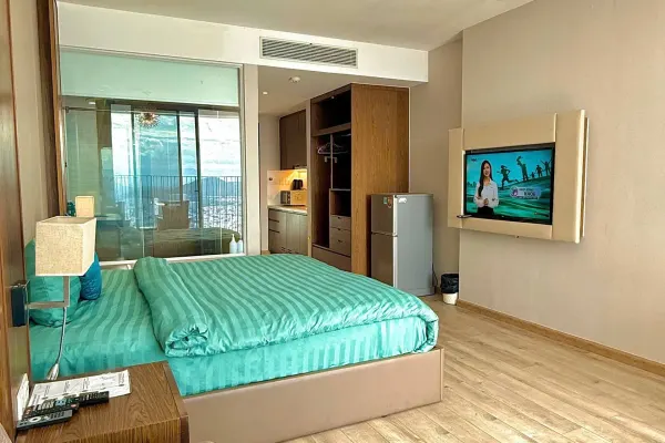 Студия · 40 м² 4