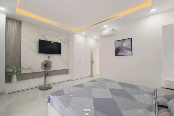 Дом, 3 спальни · 270 м² 6