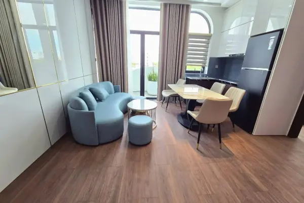Квартира, 2 спальни · 80 м² 2