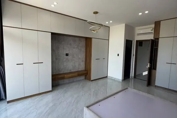 Дом, 3 спальни · 270 м² 7