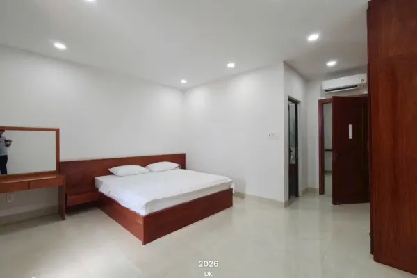 Дом, 3 спальни · 270 м² 6