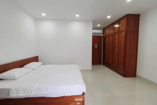 Дом, 3 спальни · 270 м² 8