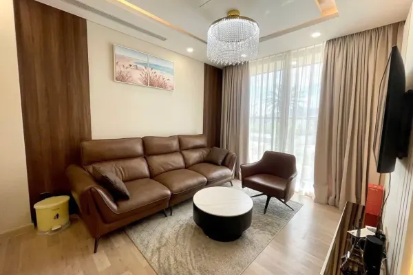 Квартира, 2 спальни · 75 м²