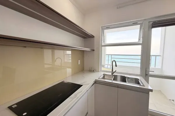 Квартира, 3 спальни 2