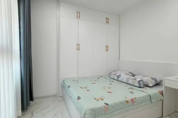Квартира, 2 спальни · 70 м² 5