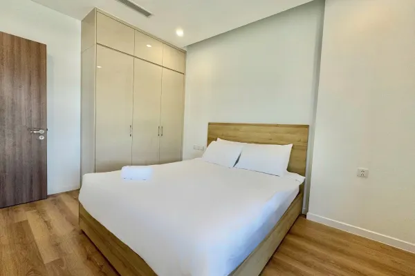 Квартира, 2 спальни · 80 м² 4