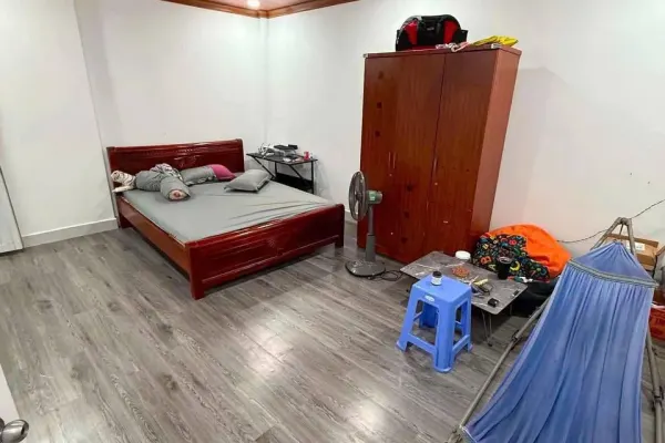 Дом, 2 спальни · 90 м²