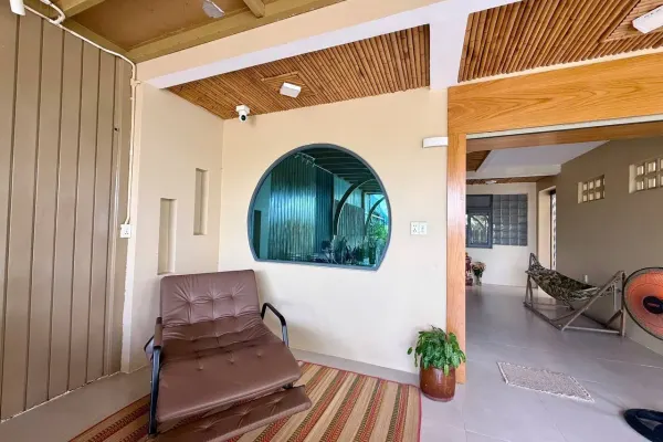 Дом, 5 спален · 300 м² 3