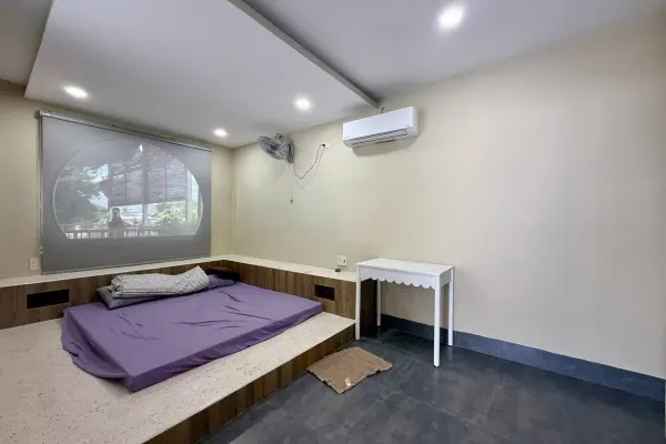 Дом, 5 спален · 300 м² 8