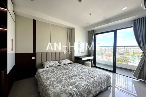 Квартира, 3 спальни · 92.8 м²