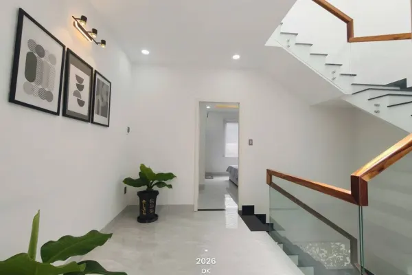 Дом, 3 спальни · 270 м² 2