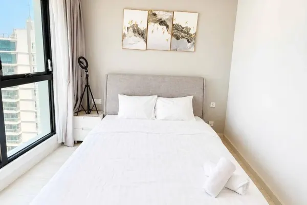 Квартира, 2 спальни · 70 м² 10