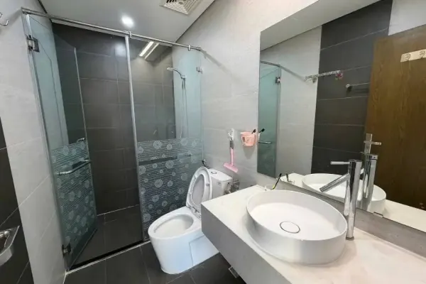 Квартира, 2 спальни · 60 м² 3