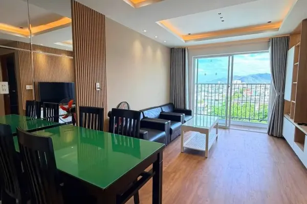 Квартира, 2 спальни · 70 м² 2