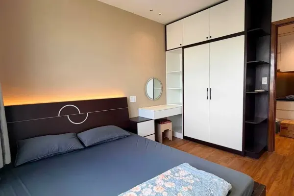 Квартира, 2 спальни · 70 м² 8