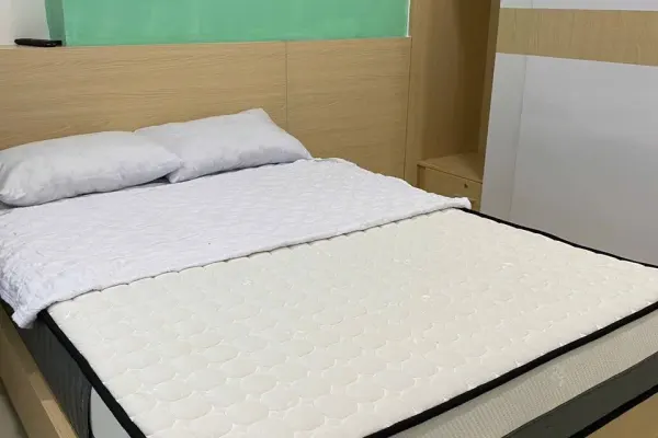 Квартира, 2 спальни · 70 м² 9