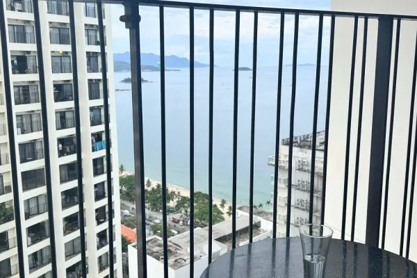 Студия · 51 м² 10
