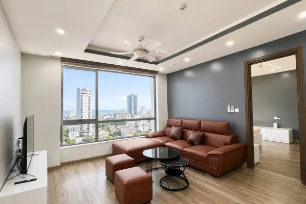Квартира, 3 спальни · 90 м²